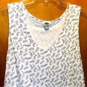 Old Navy white Tank top navy feathers